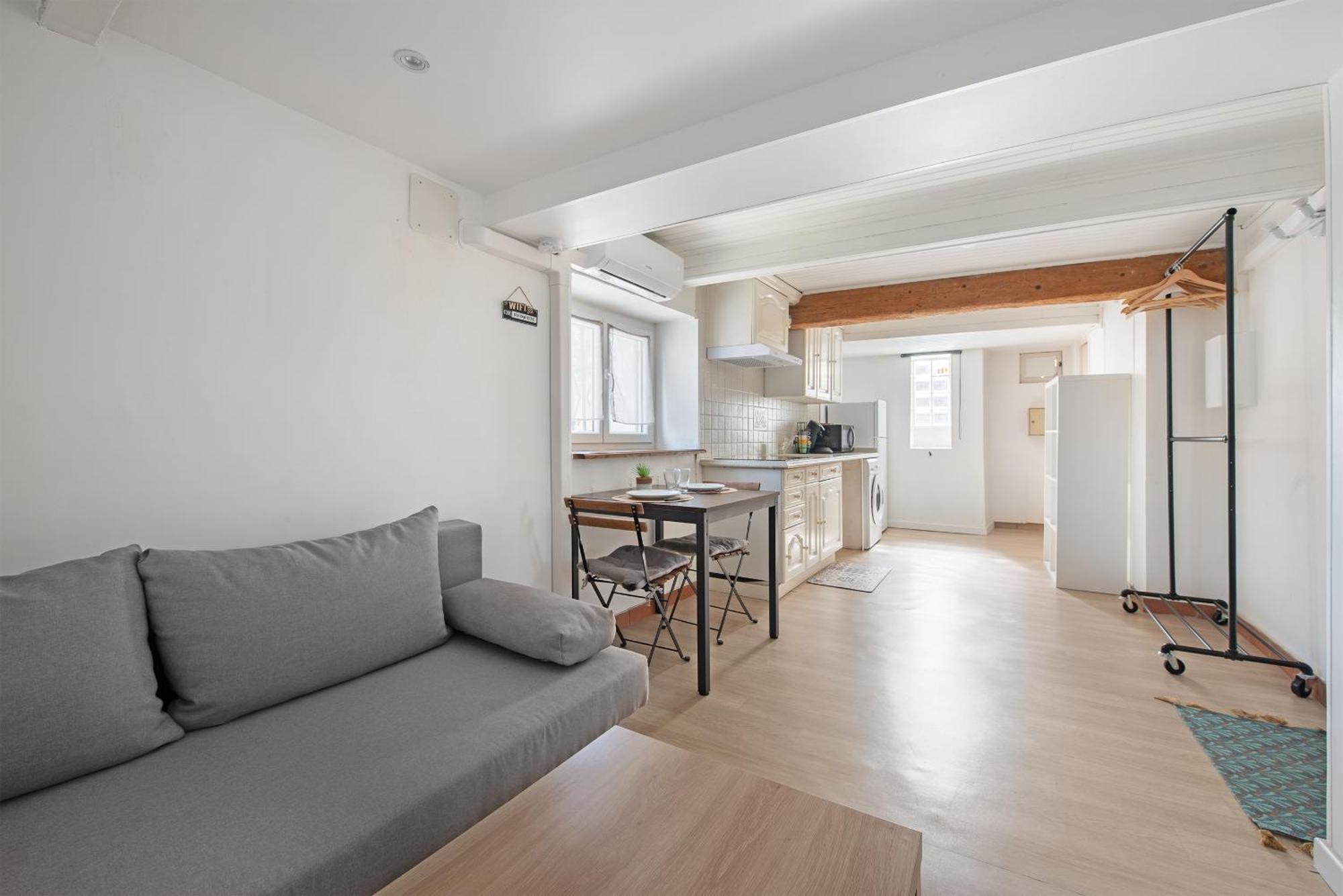 Les Appartements De L'Horloge 카르카손 외부 사진